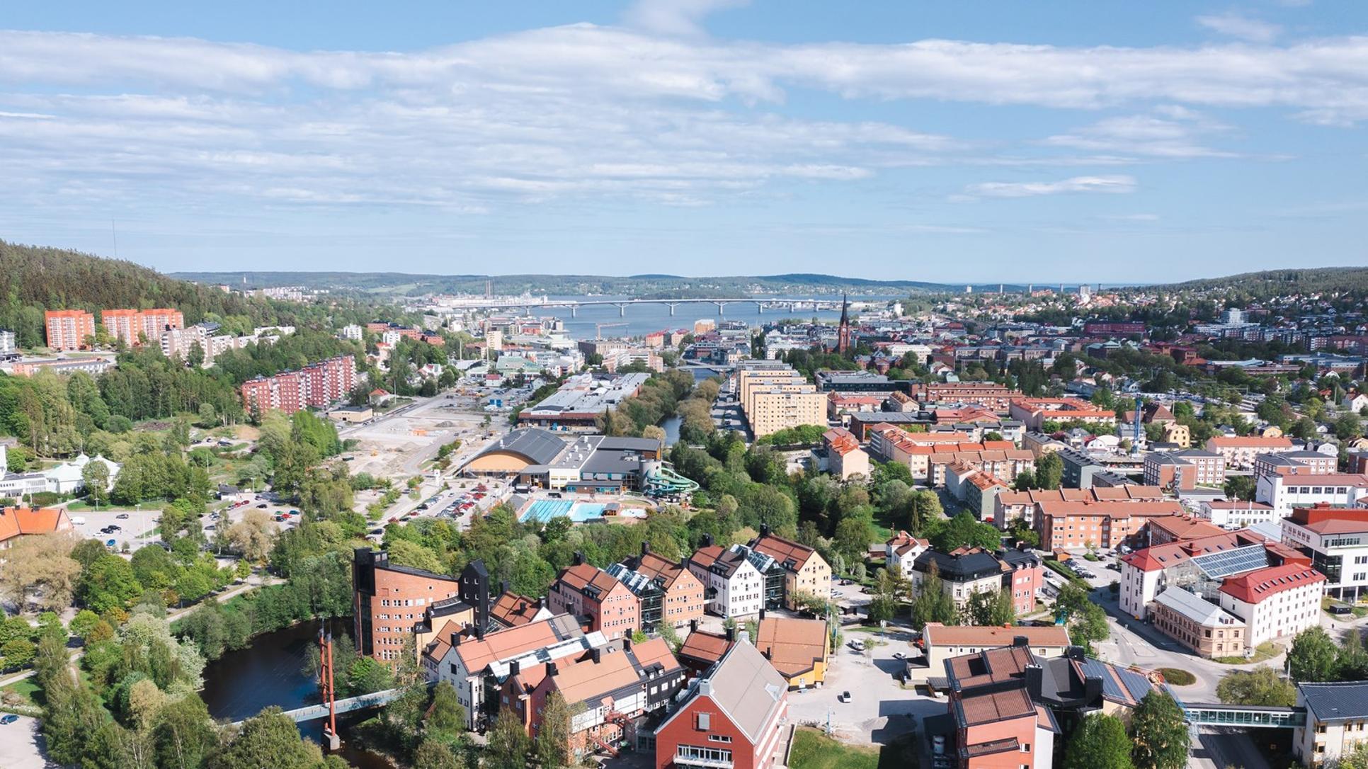 Drone image, Campus in the foreground, Sundsvall city in the background